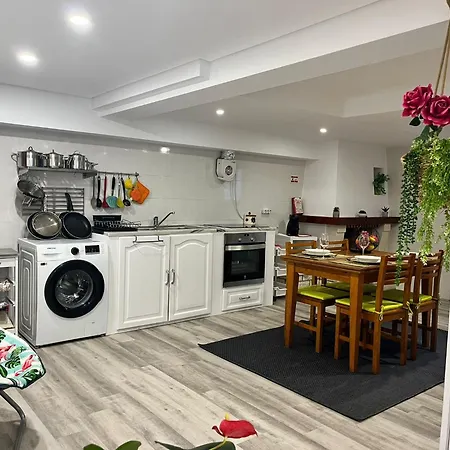 Casinha Res Do Chao Na Com Quintal E Barbecue Holiday home